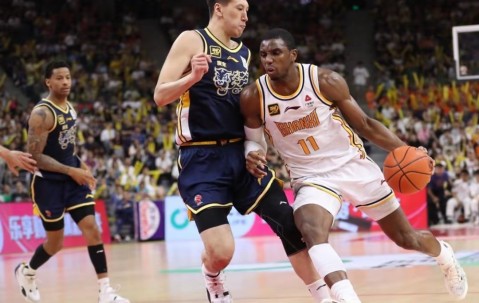 九游-冲刺阶段CBA常规赛焦点战，辽宁本钢完成豪取连胜，引发热议，临场指挥获称赞的简单介绍