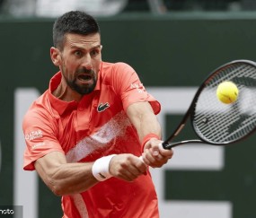 九游-包含德约科维奇连续十场比赛得分超过绝杀，加拿大队挑战极限！的词条