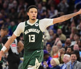 九游-字母哥在勇士比赛中逆转，赛事规则更新引发热议！的简单介绍