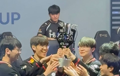 九游体育- faker回归首发 