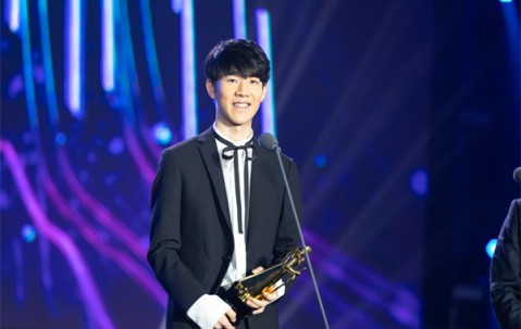 九游娱乐-JackeyLove新星关键助攻表现惊艳，TL未来可期！的简单介绍