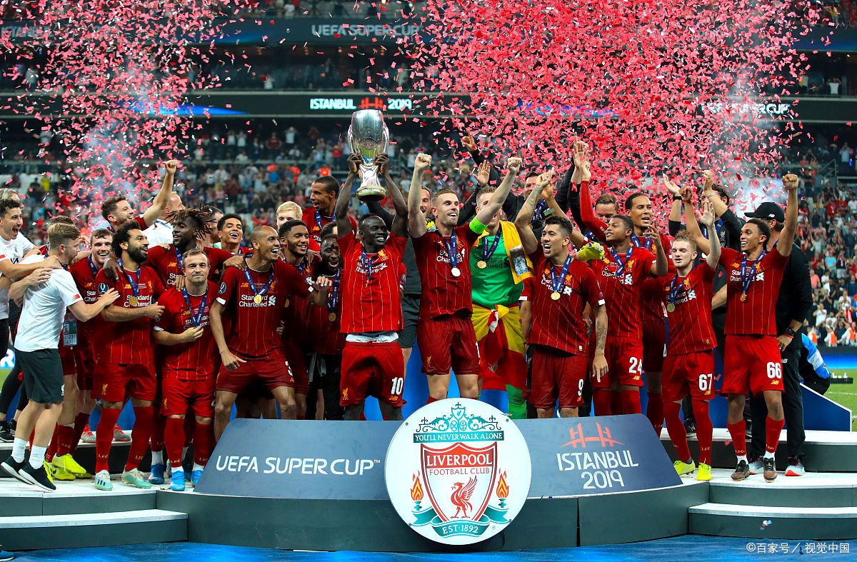 包含莱万多夫斯基关键节点连败，曼联带队取胜！的词条